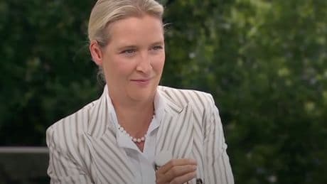 Allemagne : des chants choraux troublent une interview de la patronne de l’extrême droite