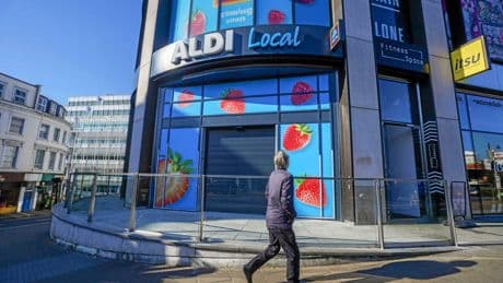 À Londres, un supermarché automatisé prélève 10 livres à son entrée