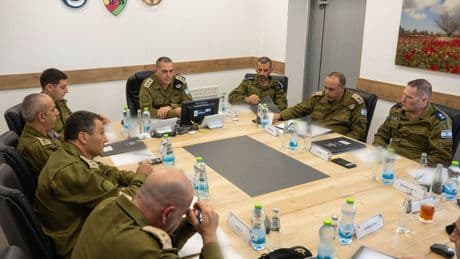 Israel pretende renovar su cúpula militar en plena guerra interna entre el jefe del Ejército y el ministro de Defensa
