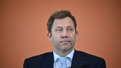 Liveblog zur Merz-Regierung: Klingbeil bereit zu Erhöhung der Verteidigungsausgaben