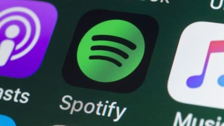 ’Spotify is van plan prijzen nog verder omhoog te gooien’
