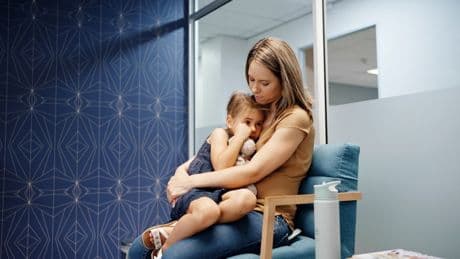 Medical group goes against CDC, recommends COVID shots for young kids