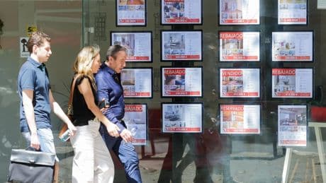 El 'boom' de precios y compraventas de vivienda dispara la creación de inmobiliarias a máximos de más de una década