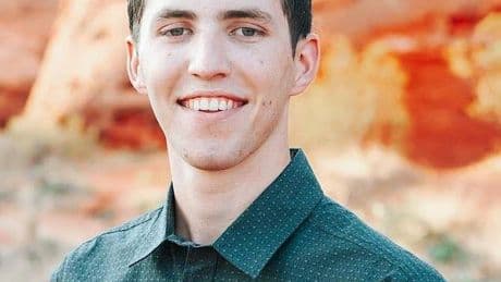 Tyler Robinson, come si è procurato l'arma: spunta una chat