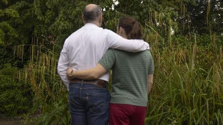 Oud-kroongetuige perst Joods gezin af: ’Betalen of mannen uit shishalounge doen jullie wat aan’