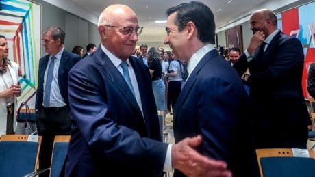 Competencia aprueba la opa del BBVA al Sabadell con unos requisitos que deberá validar el Gobierno