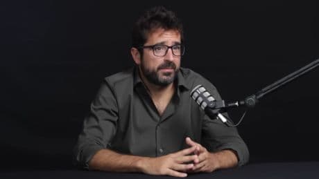 Borja Vilaseca, experto en crecimiento personal: “Vivimos en una época que parece que si dices que eres feliz, estás desconectado del mundo”
