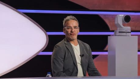 David Calle, de &#039;Cifras y letras&#039;, critica a la &#039;influencer&#039; Nury Calvo por tratar su cáncer en España: &quot;Empieza a cotizar aquí...&quot;
