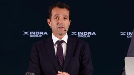 Escribano contrata a Linklaters para su posible venta a Indra y se pone en manos del expresidente de la CNMV