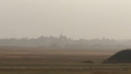 Irak ve Suriye'den gelen toz bulutu Hakkari'ye sıçradı