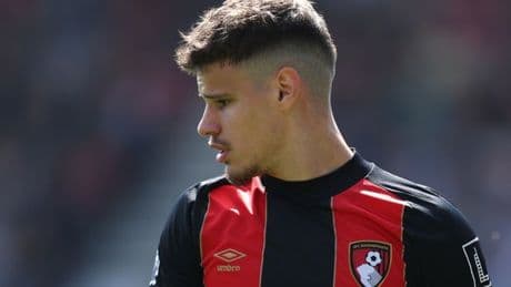 Milos Kerkez to Liverpool: Manager issues statement as transfer moves step closer