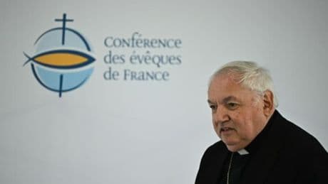 La Conférence des évêques de France demande à "reconsidérer" la promotion d'un prêtre condamné pour viol sur mineur