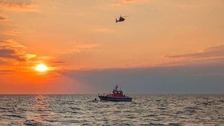 Großeinsatz bei Fehmarn - Surfer auf der Ostsee gerettet