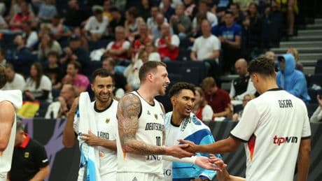 «Heute durfte jeder mal»: Höchster EM-Sieg der Basketballer
