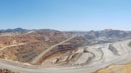 Las minas de Riotinto brillan en Bolsa