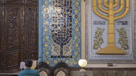 Une minorité « intégrée », qui fait « profil bas » : qui sont les juifs d’Iran ?