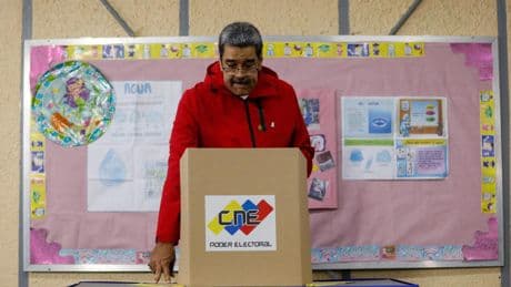 El chavismo gana las principales alcaldías y la oposición conserva sus feudos en los municipios caraqueños