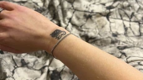 'This St Moriz self-tan remover took my tan off in minutes without the need for scrubbing'