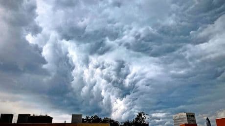Sommerwetter in Frankfurt: Warum der Juli selbst für die Meteorologen verregnet war