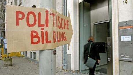 Zur Stärkung der Demokratie: Deutlich mehr Geld für Landeszentrale für politische Bildung