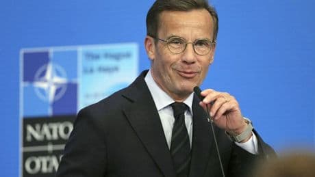 Ulf Kristersson, primer ministro de Suecia, desata la polémica: "Uso ChatGPT para obtener segundas opiniones"