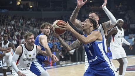 Almanya EuroBasket'te finalde!