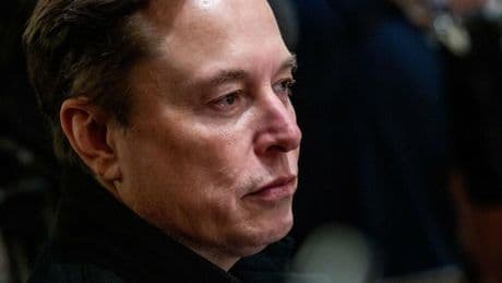 Autobauer: Teslas Gewinn bricht um 71 Prozent ein – Musk kündigt Teilrückzug von DOGE an
