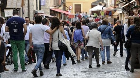 Toledo pone freno al turismo masivo: prohíbe los megáfonos y limitará el flujo de personas