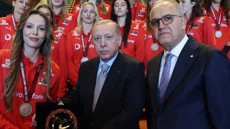 Cumhurbaşkanı Erdoğan, Filenin Sultanları'nı kabul etti!