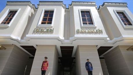 İçişleri Bakanlığından "30 büyükşehir ilçesine  kaymakam yerine vali atanacak" iddiasına açıklama