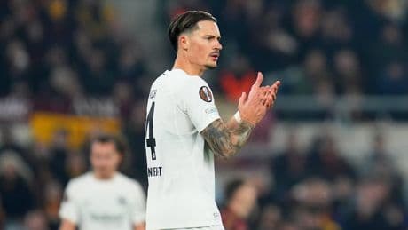 Top-Klub ist dran - Wechsel-Entscheidung zerreißt Frankfurt-Star Koch!