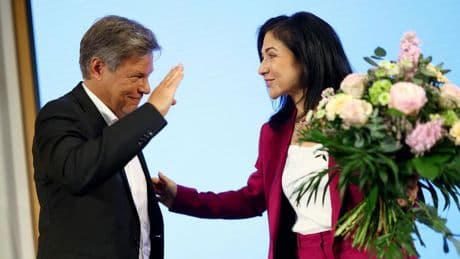 Bundesregierung: „Ich bin kein Ludwig Erhard“ – Reiche übernimmt Wirtschaftsministerium von Habeck
