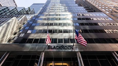 BlackRock eleva su apuesta bajista contra las renovables del Ibex