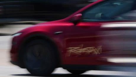 Autonomes Fahren: „Doch dann tötet es Deine Großmutter“