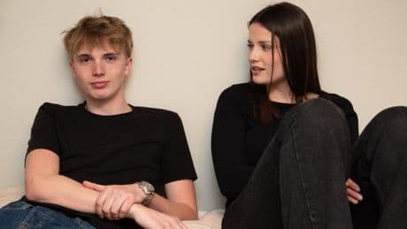 Athénaïs et Maxime, 16 et 17 ans : « Les profs du collège hallucinent de voir que notre relation dure encore »