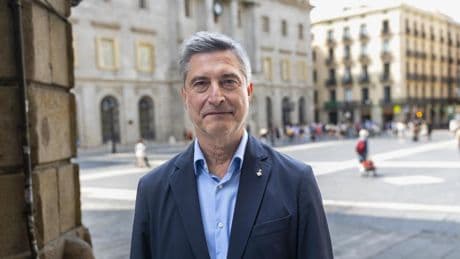 “Que Collboni quiera un tripartito en 2027 nos aleja casi definitivamente de cualquier acuerdo”