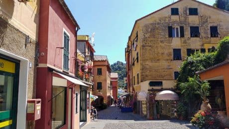 Anti-poverty charity hits back after homeless people banned from Italy beauty spot