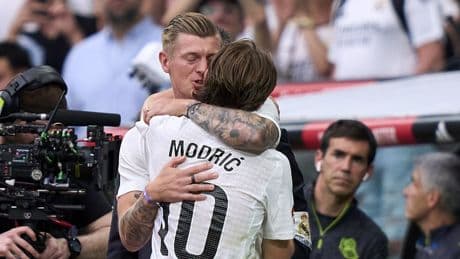 Adios, Real - Emotionale Kroos-Umarmung für Modric