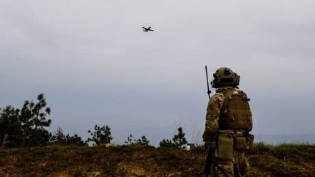 Durante meses Ucrania convirtió una ciudad estratégica en inexpugnable. Hasta que Rusia añadió a sus drones un compañero letal