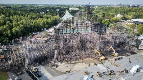 Festival-Bühne abgebrannt - Metallica retten Tomorrowland