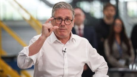 I can tell Keir Starmer is running scared from Nigel Farage – the signs he is VERY worried are so obvious