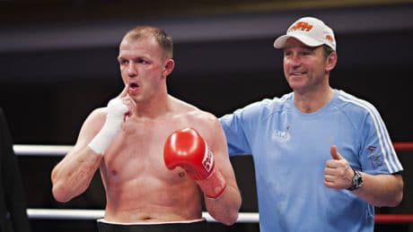 Früherer deutscher Box-Weltmeister Brähmer trauert um verstorbenen Coach