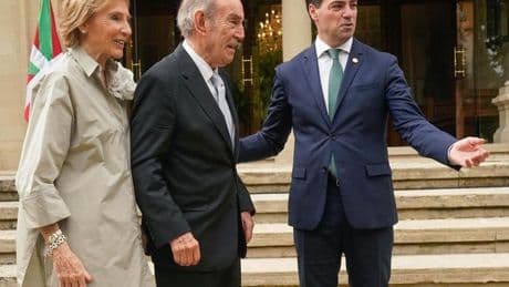 La política vasca homenajea a Garaikoetxea, «el arquitecto de la Euskadi que conocemos hoy»