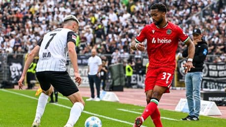 Chancenlos-Profi Ezeh - Darum hat Titz das letzte 96-Wort