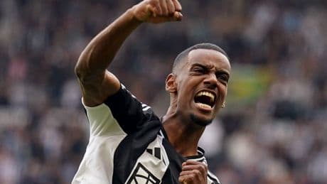 Sunday’s briefing: Eddie Howe frustrated by Isak saga as Wilson joins Hammers