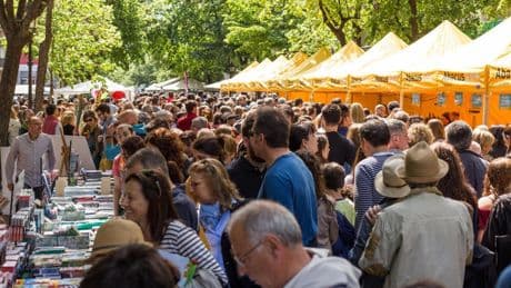 BBVA celebra en Sant Jordi su apoyo a la cultura catalana