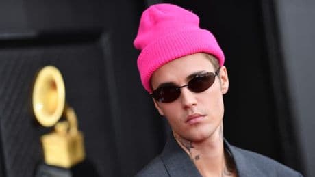 "Swag II": Justin Bieber annonce une suite surprise de son album "Swag"