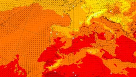 El problema de la llegada de calor no son solo los 40º previstos por AEMET: también las "noches tropicales"