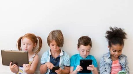 Livingston MP calls for chat platform that's a 'magnet for predators' to be banned