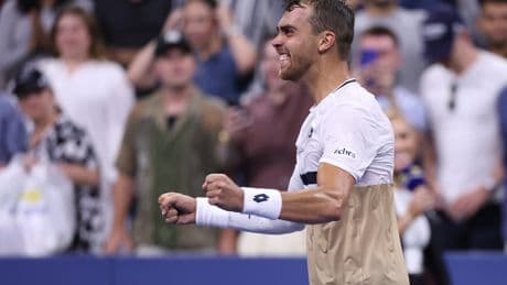 Benjamin Bonzi stuns Daniil Medvedev in five-set US Open thriller after bizarre cameraman interruption